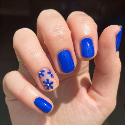 essie美国新品宝蓝色指甲油