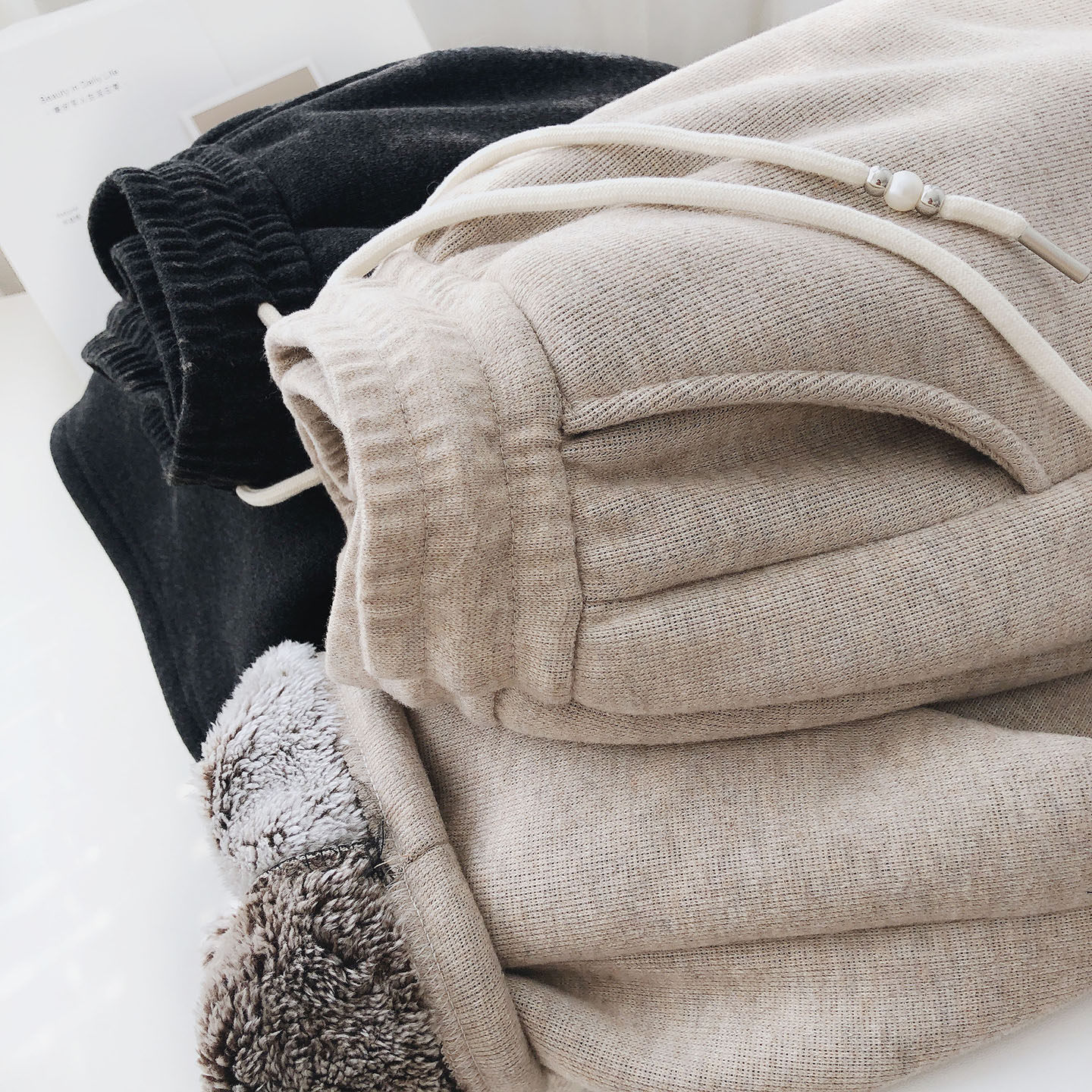 软绵绵一条过冬窄版垂感保暖阔腿裤女秋冬加绒加厚直筒休闲拖地裤,女装/女士精品,休闲裤,淘宝优惠券,粉丝福利购,淘宝优惠卷