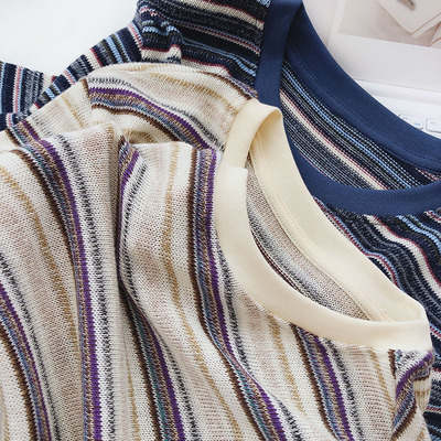 显白米色针织条纹短袖圆领T恤女