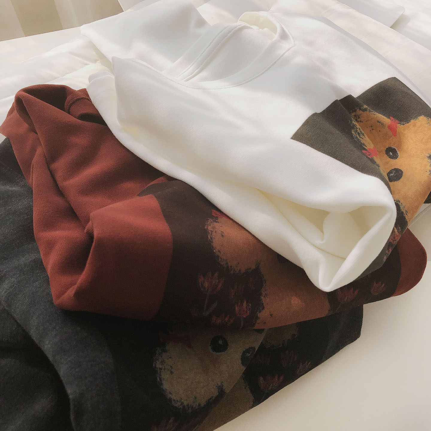 敲减龄/软糯印花长袖T恤女春季宽松显瘦磨毛棉厚实学生打底衫上衣