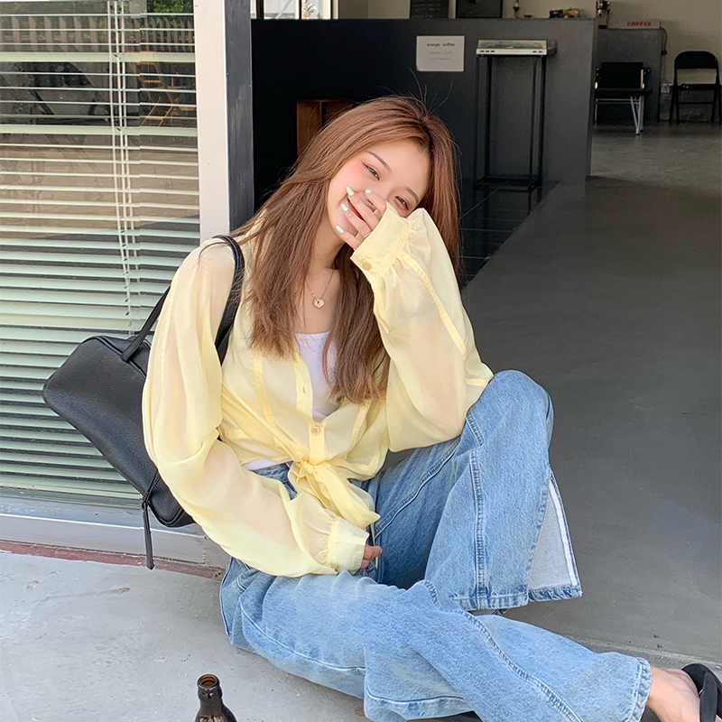 A candy multicolor sunscreen shirt for each person~