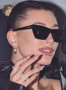 Hailey同款时尚时尚墨镜个性女