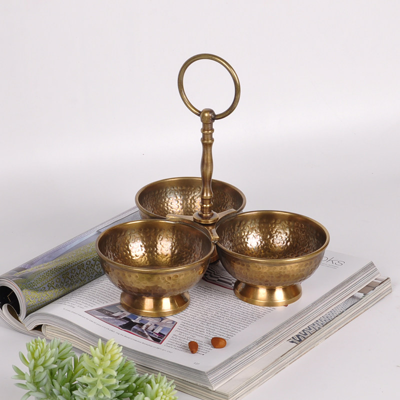 印度进口纯黄铜干果盘手工锤纹 创意轻奢糖果干果坚果分格托盘