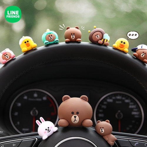 linefriends汽车卡通小摆件