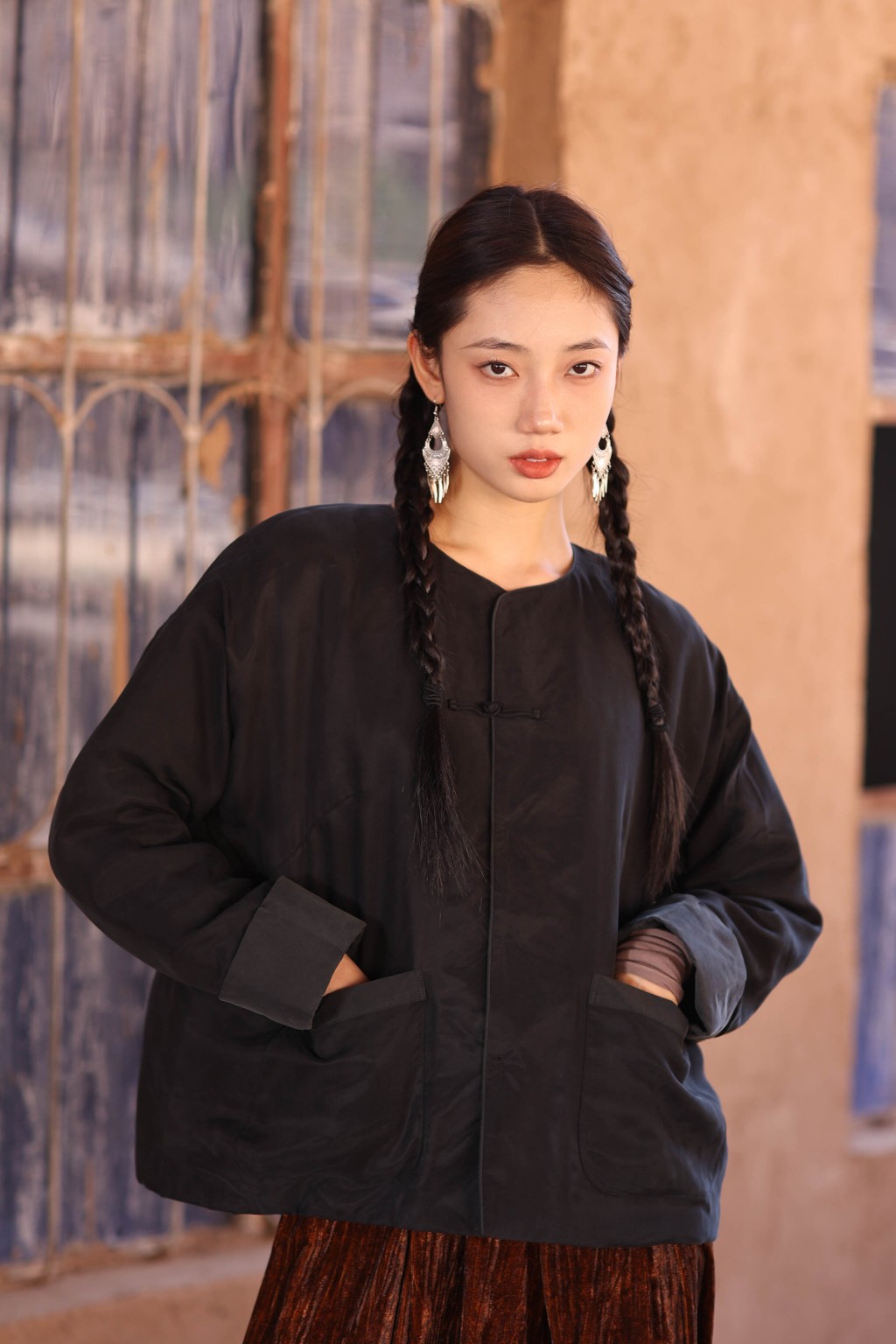 大拙圆领简约利落宽松棉衣