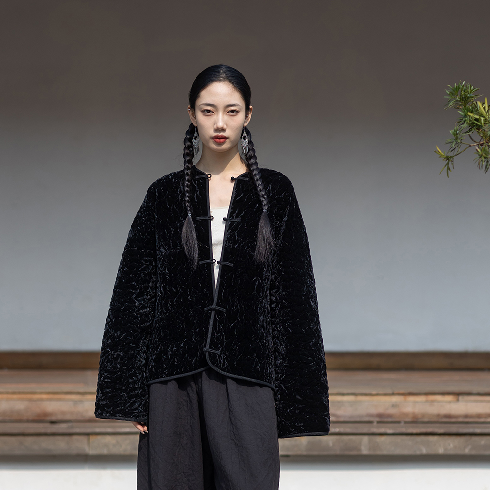 大拙老钱风穿搭新中式改良盘扣国风廓形丝绒绗缝棉衣棉服240925