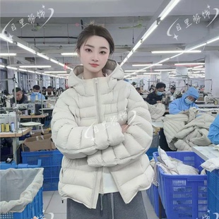 目里服饰二号店老板娘95白鸭绒排骨款羽绒服时尚短款连帽保暖外套