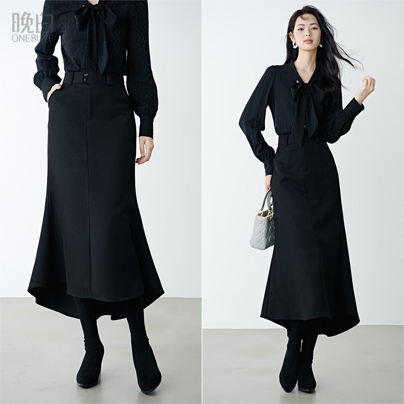 晚白2025年秋冬新款气质简约裙子垂顺修身高腰显瘦优雅知性鱼尾裙