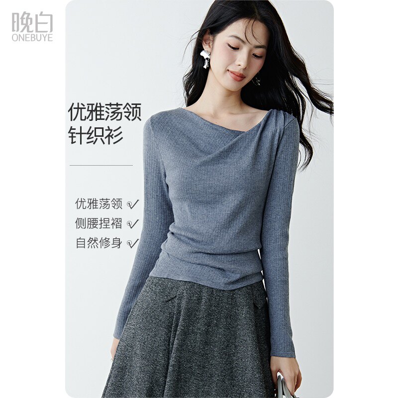 晚白2026年春新款时尚优雅荡领毛衣格雷灰褶皱亲肤舒适针织衫女