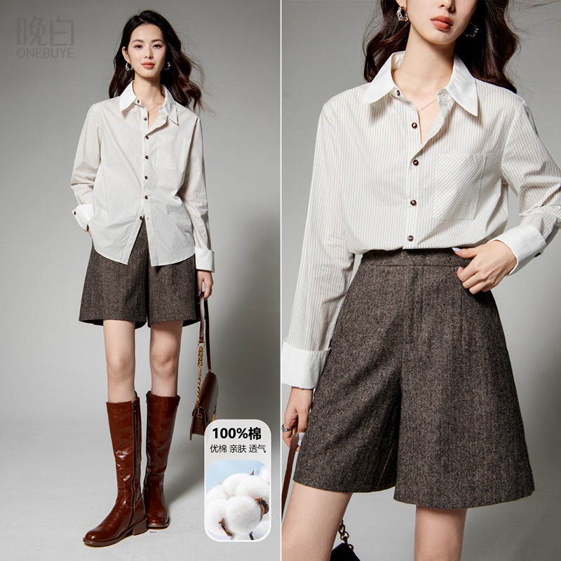 晚白翻领全棉印花宽松衬衫