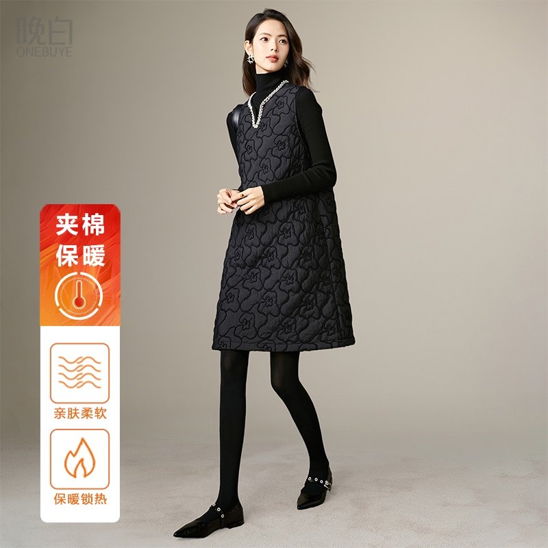 肌理印花夹棉背心长裙