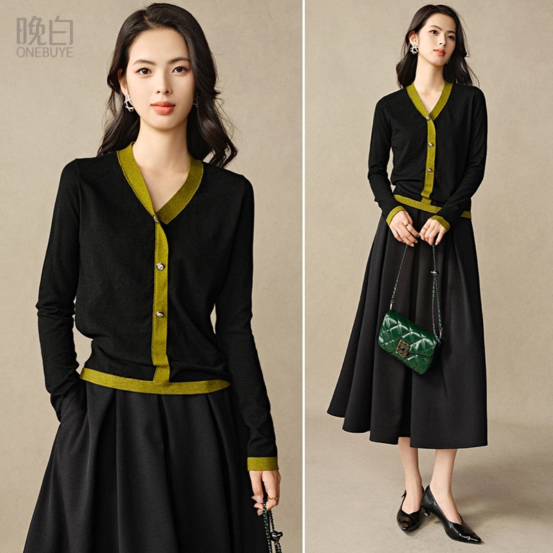 撞色高弹内搭打底针织衫