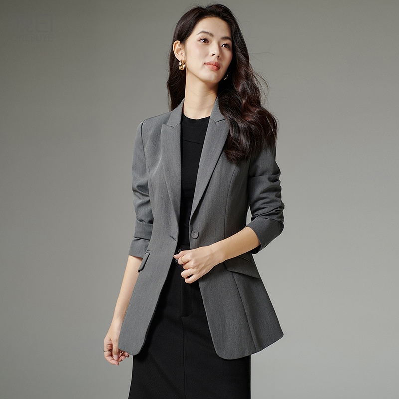 晚白纯色翻驳领通勤西装外套