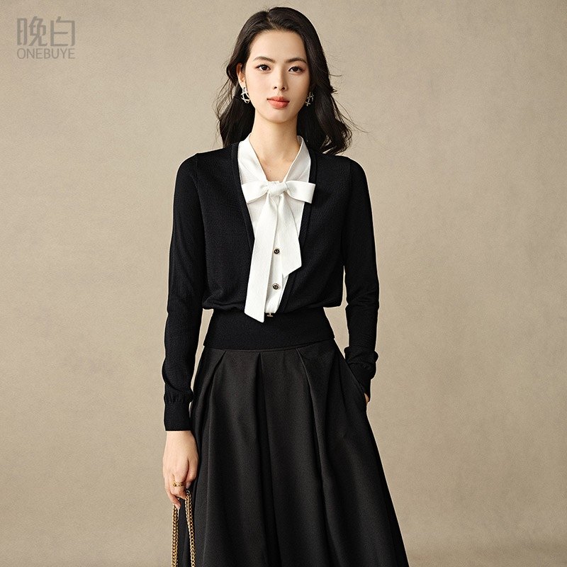 晚白2025秋冬新款复古气质优雅毛衣撞色蝴蝶结系带假两件针织衫女