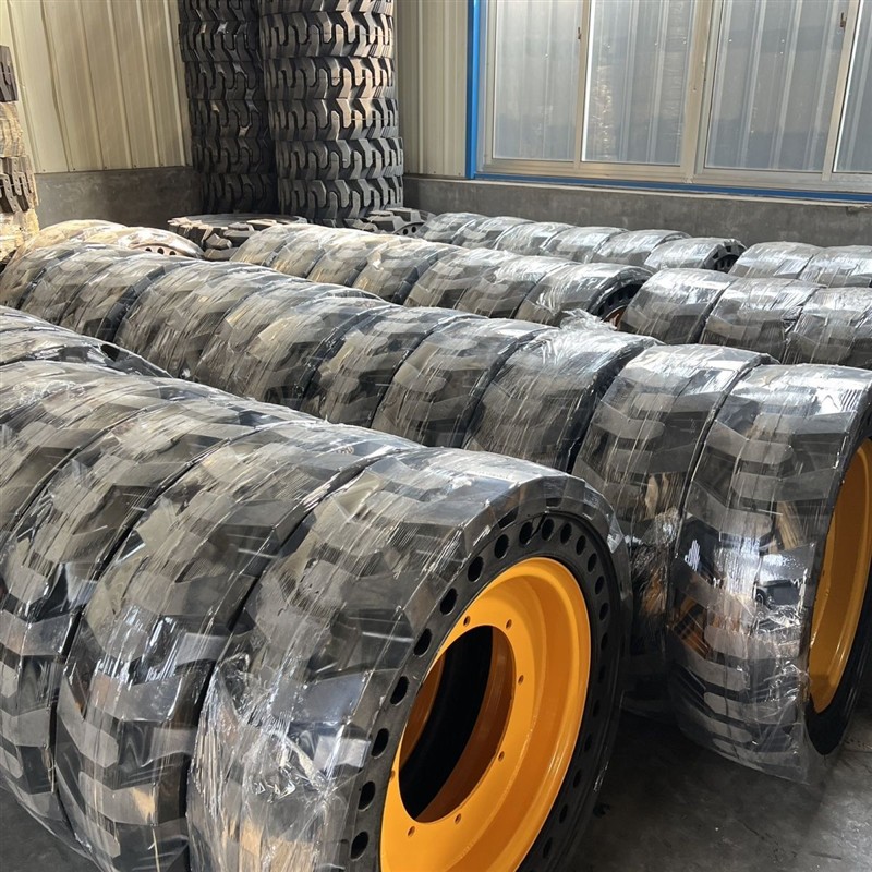铲车装载机实心轮胎20.5/70-16 1670-20-24实心半实心钢丝胎包邮
