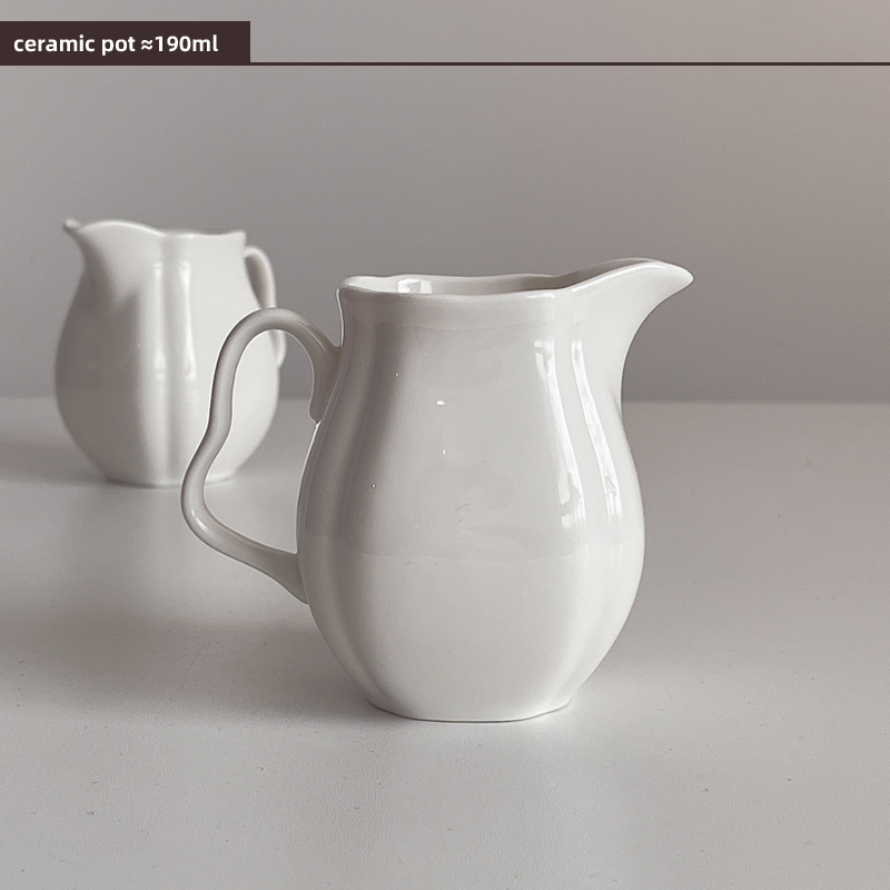 瑕疵。白色小奶缸 奶壶 韩式陶瓷带嘴下午茶分享壶