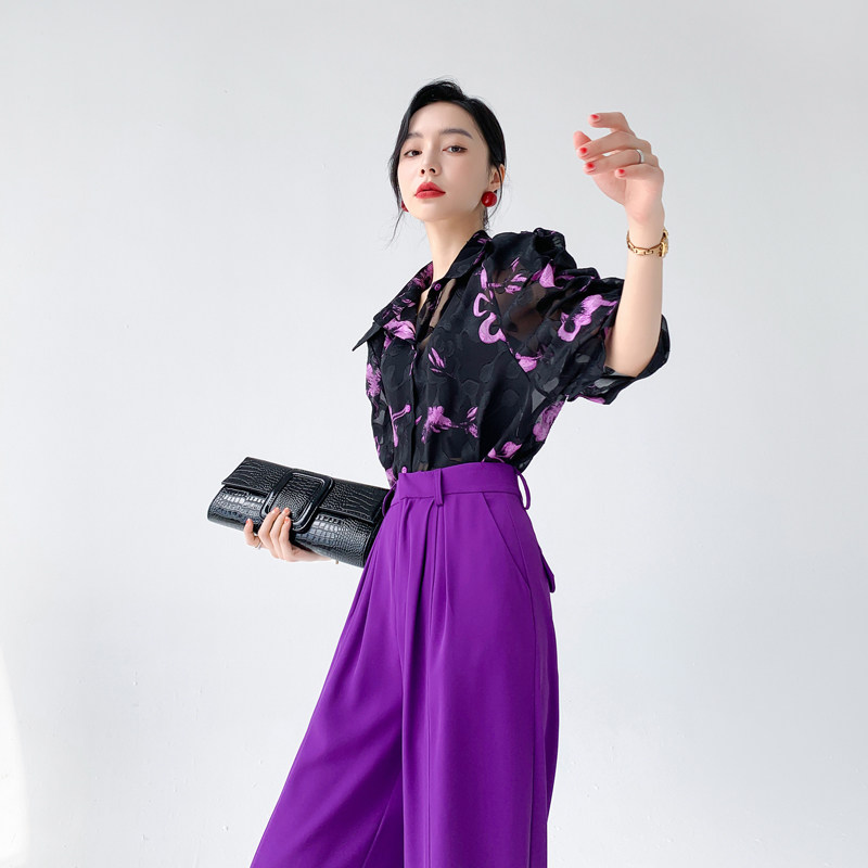 AKSAYA高级感港风复古时髦洋气宽松薄款上衣紫色印花短袖衬衫女夏