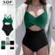 新款 性感镂空大胸大码 泳衣微胖mm遮肉连体200斤三角显瘦女孩绿色