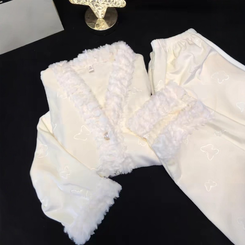 小香风海岛绒睡衣女款2025新款秋冬季高级加绒加厚柔软家居服套装,女士内衣/男士内衣/家居服,睡衣/家居服套装,淘宝优惠券,粉丝福利购,淘宝优惠卷