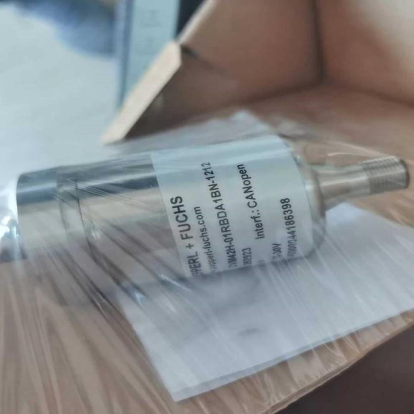 配件CVM42H-01RBDA1BN-1212倍加福编码器德国P+F议价