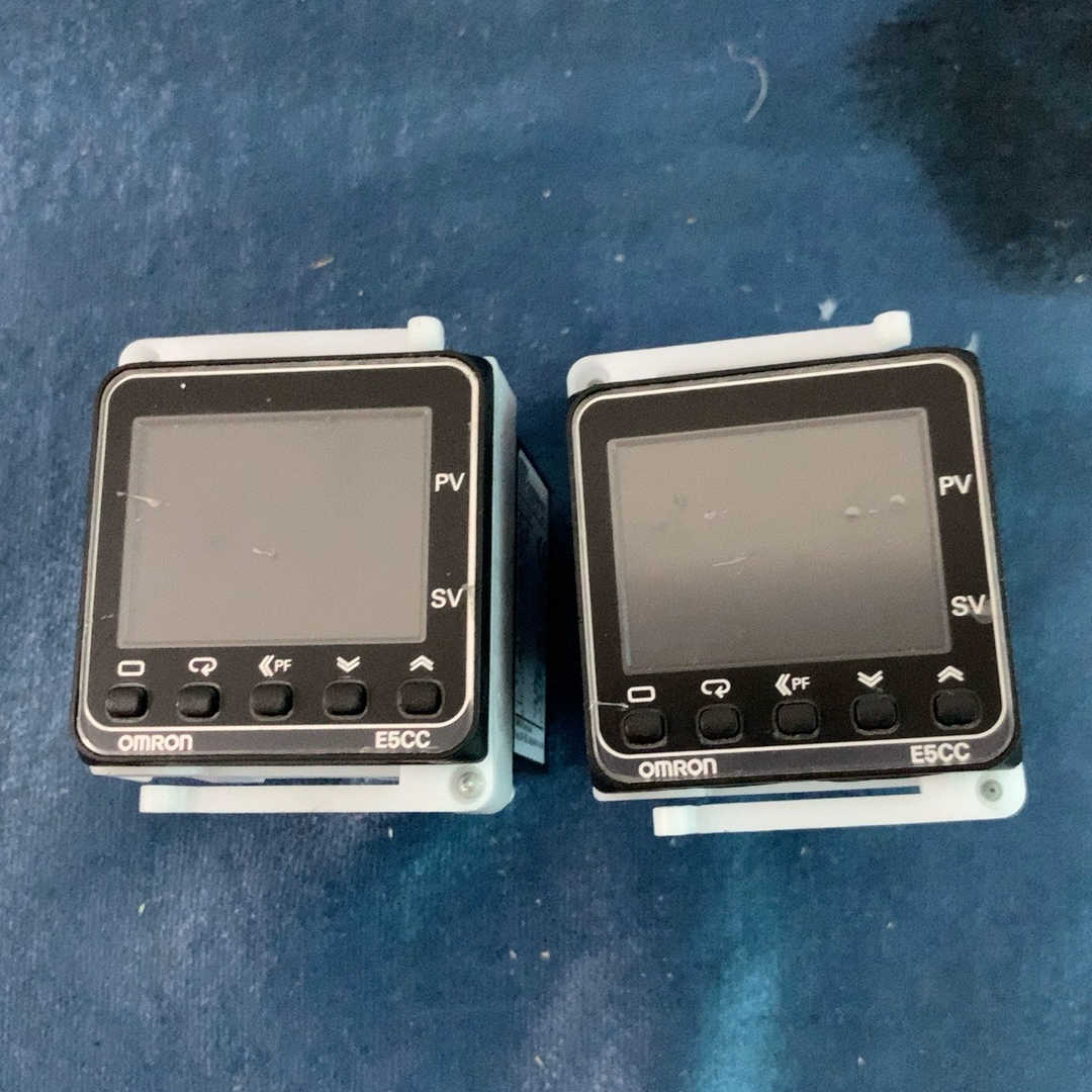 温度标，E5CC-QX2DSM-800，二手拆机成色可