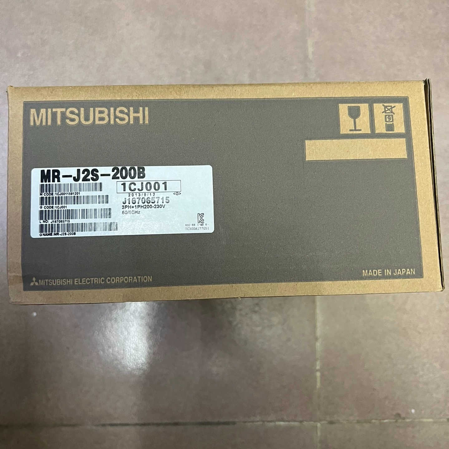 三菱MR-J2S-200B伺服驱动器