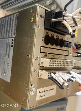 ABB REF542plus控制器，型号1VCF752000