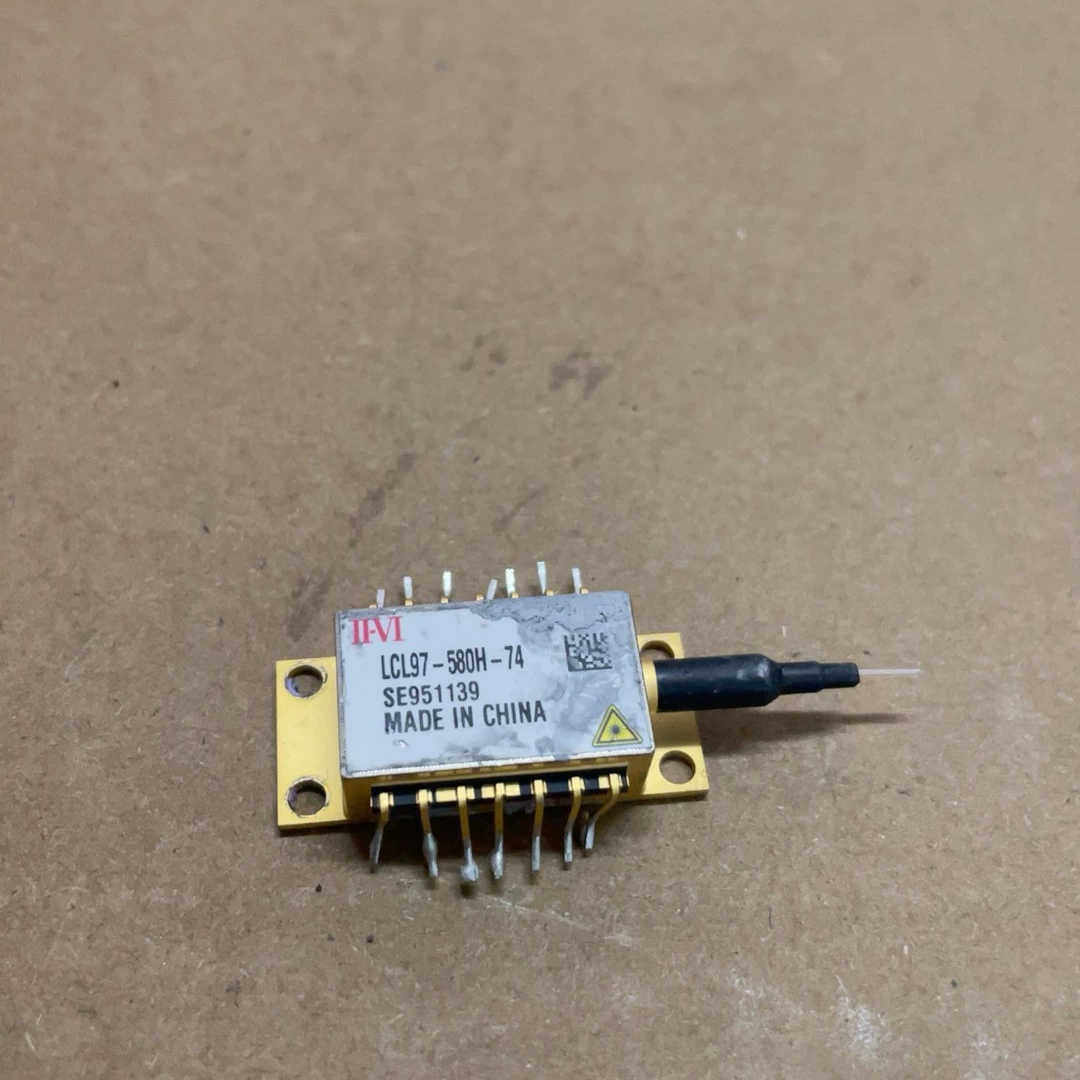LCL97-580H-7A激光器，如图所示