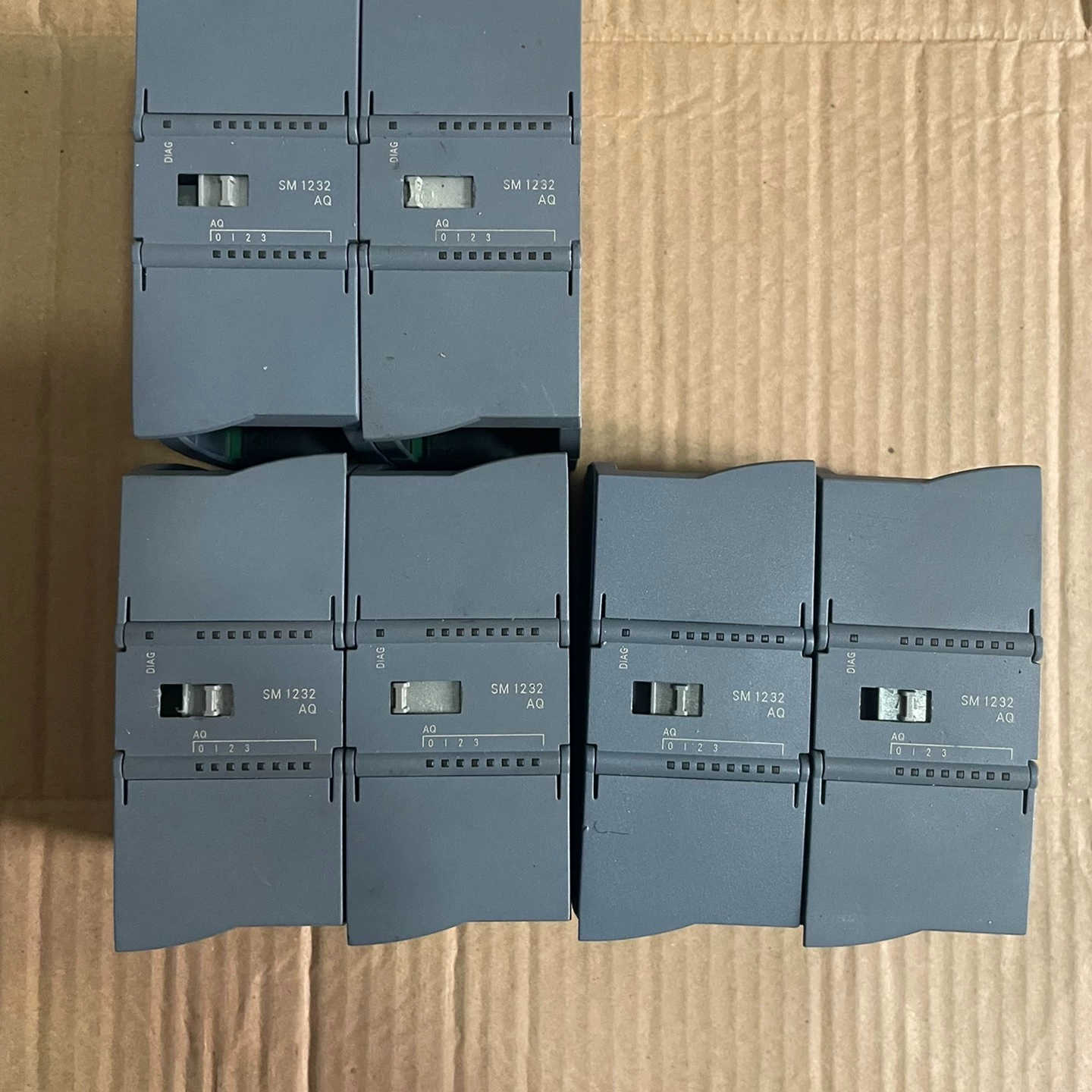 S7-1200231-4HD30-0XB0，实图拍摄，