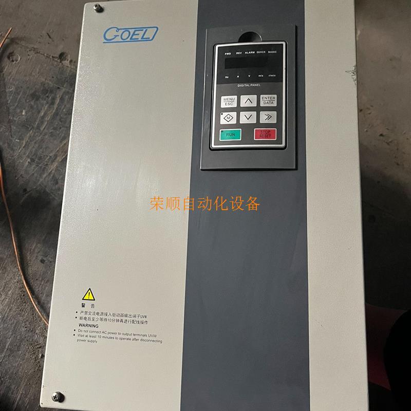 议价巨风变频器,C8900A22KN4,一台拆机成色不错,功能