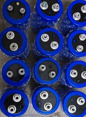 日立600V大电容，33000UF容量，蓝色外壳黑色内芯，带