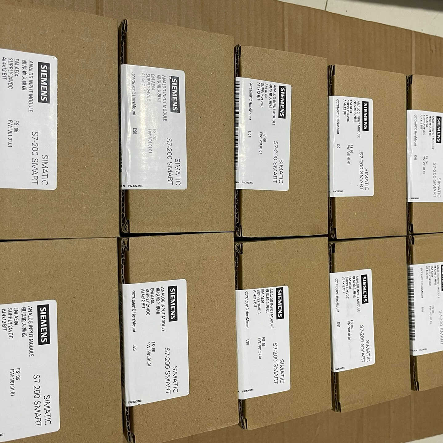 S7-200SMART 288-3AE04-0AA0，