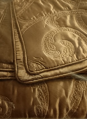 1.6*2.5zarahome亮橙色仿真丝色丁衍缝床盖被子出口外贸欧美靠垫