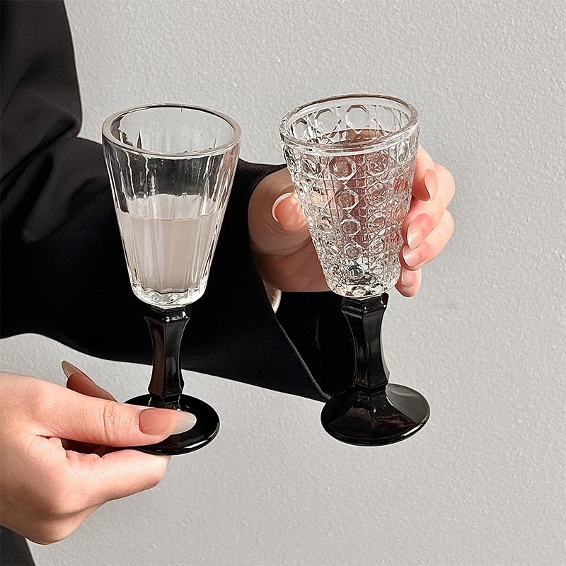 法式经典黑底浮雕香槟杯红酒杯轻奢高级感家用高脚ins玻璃甜酒杯