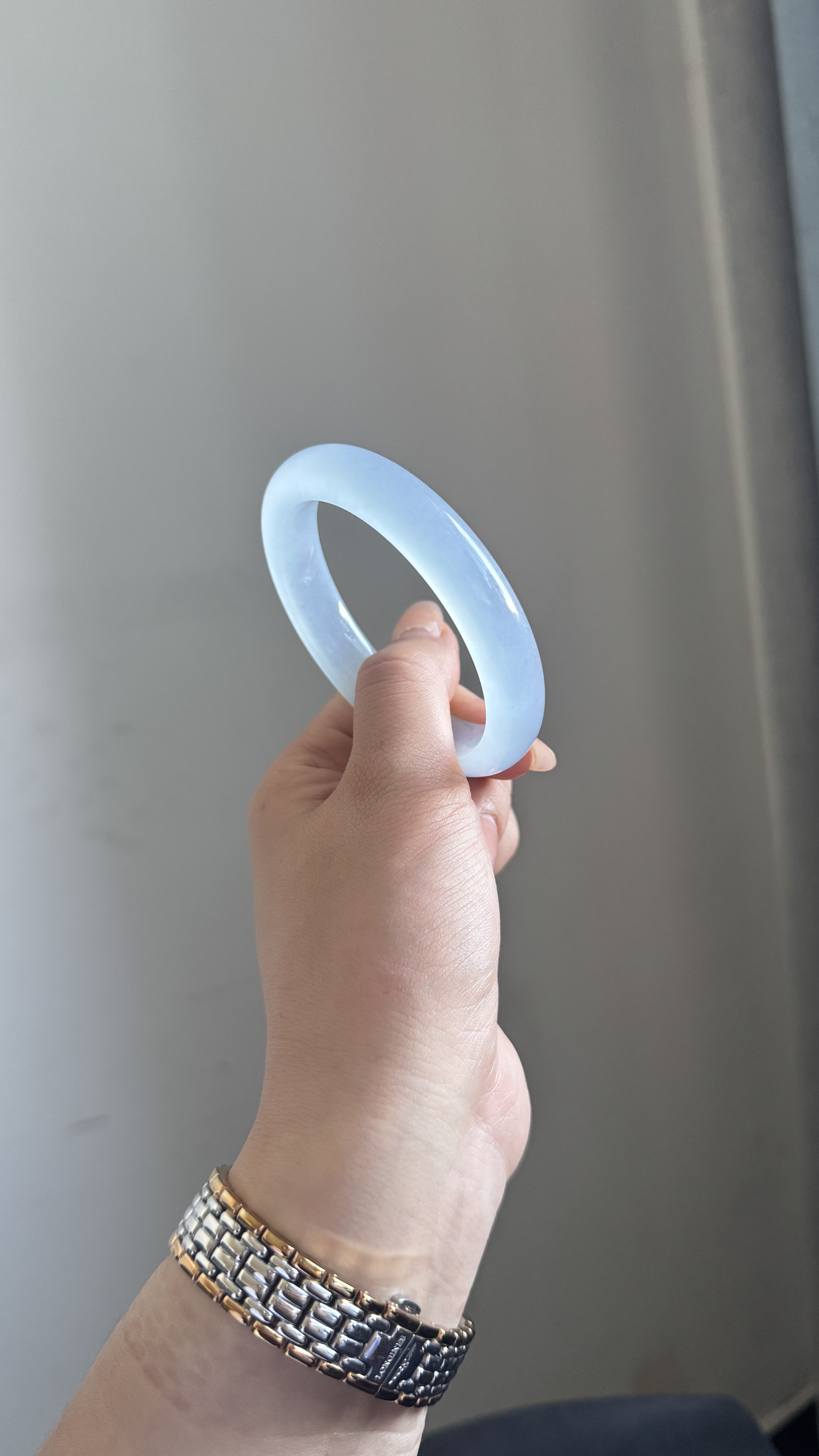 显白56.1圈口蓝色高冰天空蓝复古透亮光感配饰手镯冰透高级石英岩