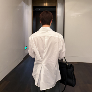 ins背后设计感纯色衬衫 高林凡 新款 韩式 宽松休闲衬衣 长袖