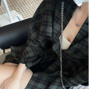 大码胖mm格子衬衫女春秋设计感叠穿宽松高级显瘦外穿防晒衬衣外套