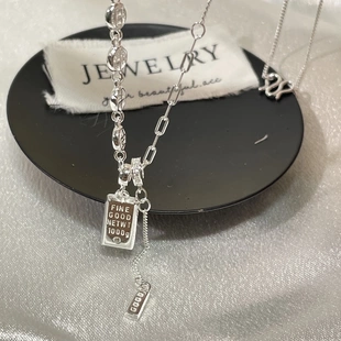 足银990女小银砖吊坠项链时尚百搭方块链坠精致高级字母牌小众