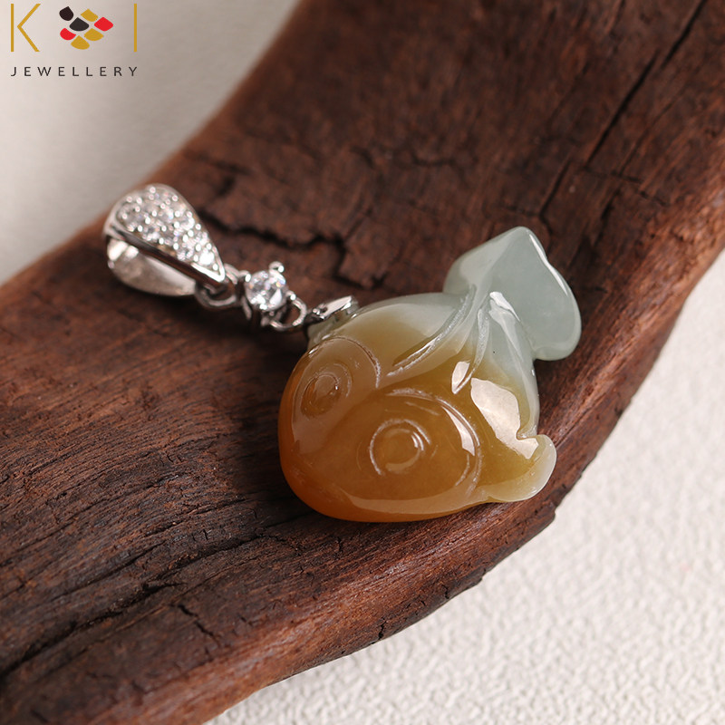 碧玉丰珠宝 s925银镶嵌天然缅甸翡翠 双色小鱼吊坠 可爱系列