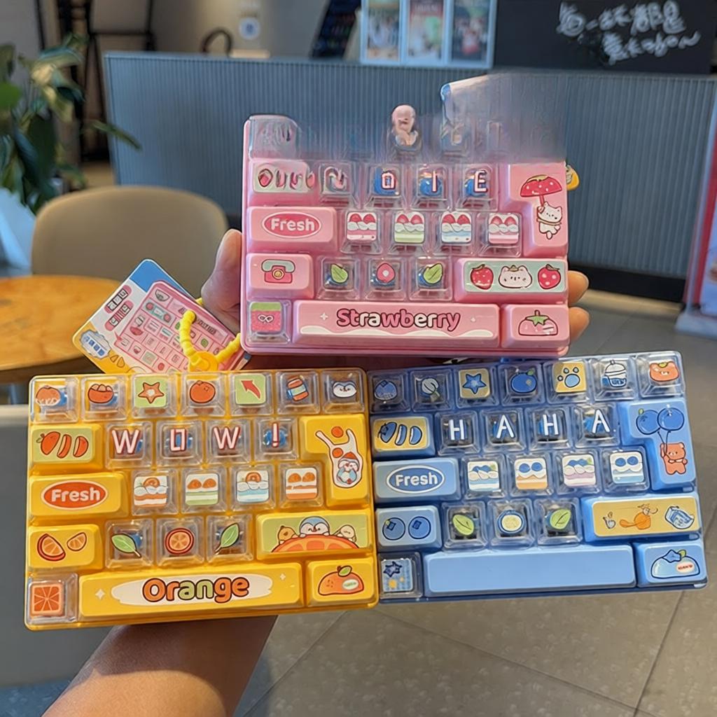 新品卡通儿童生日礼品玩味水果解压26宫格键盘按键玩具钥匙扣挂件