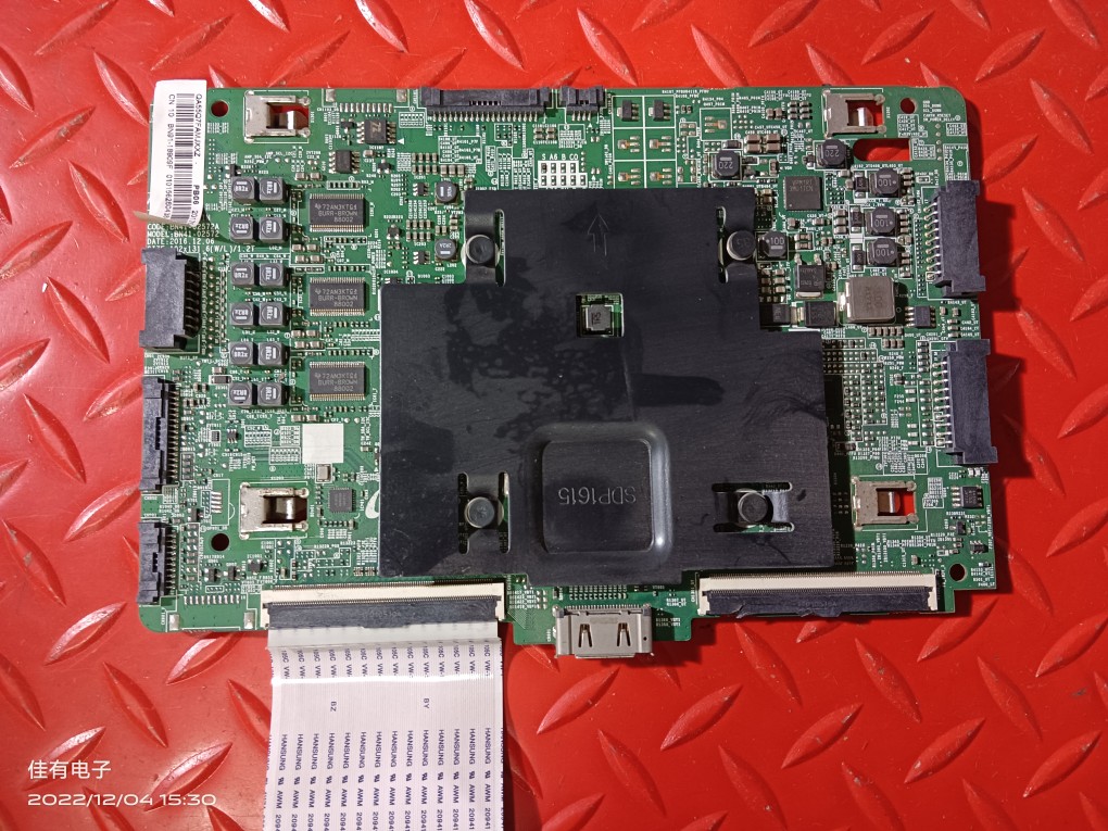 三星QA55Q7FAMJXXZ 主板BN41-02572A 屏CY-QM055FLLV2H