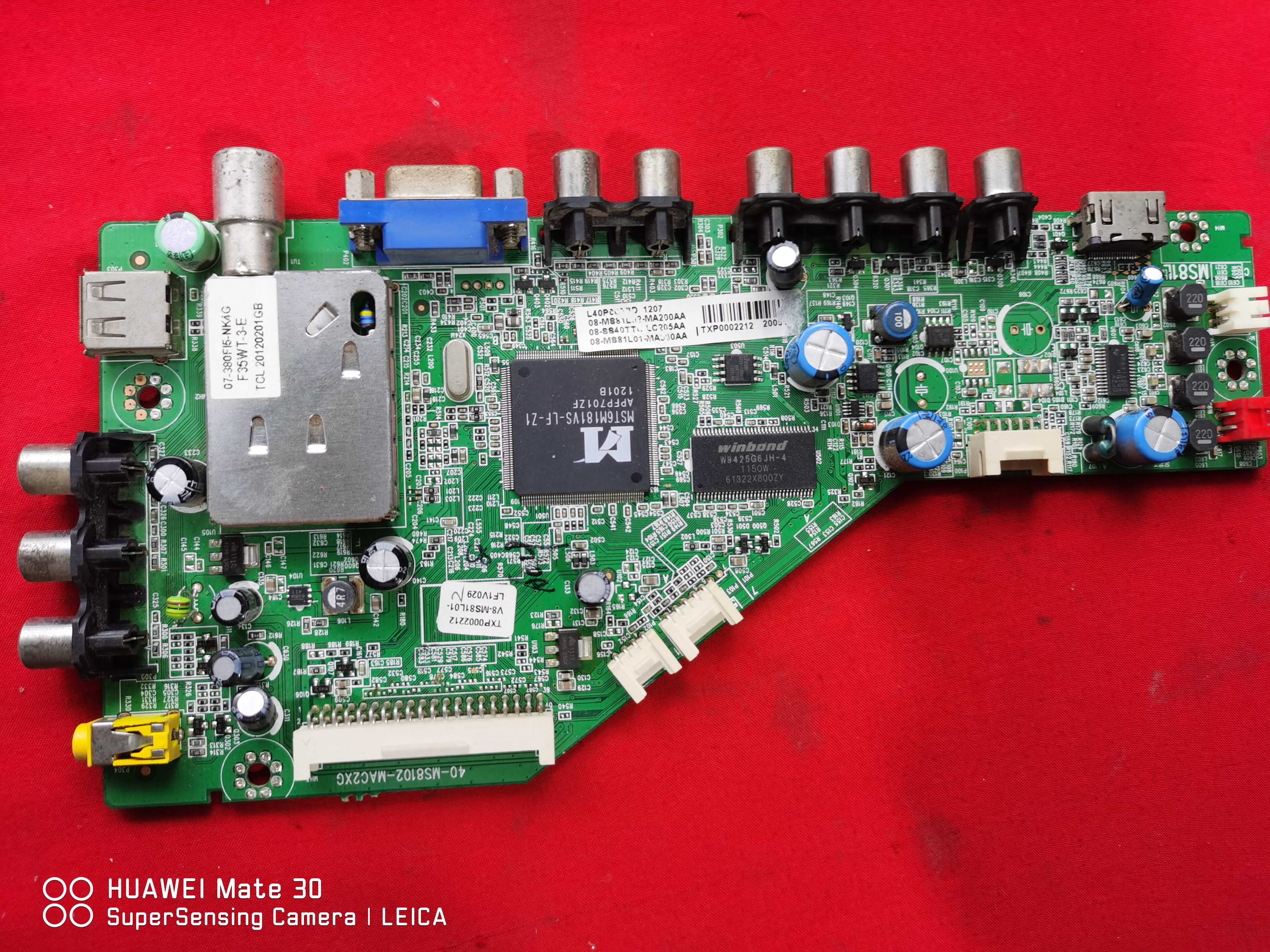 TCL L40P60FBD主板40-MS8102-MAC2XG 屏LTA400HM14送屏线