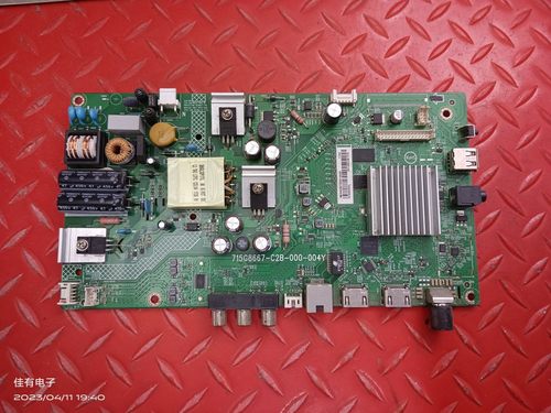 PHILIPS 32PHF5212/T3主板715G8667-C2B-000-004Y屏TPT320B5-AT0