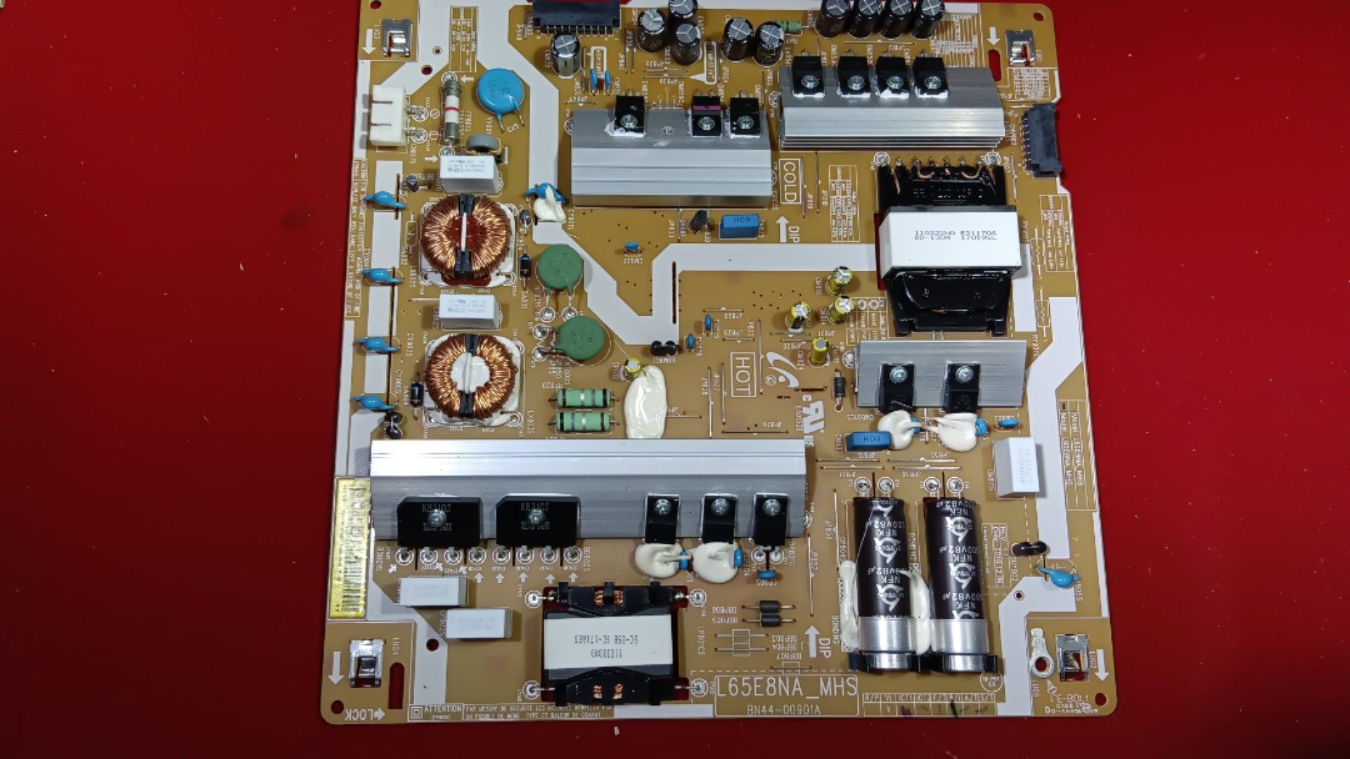 三星电视QA65Q7FAMJ 原装电源板L65E8NA-MHS BN44-00901A电路板