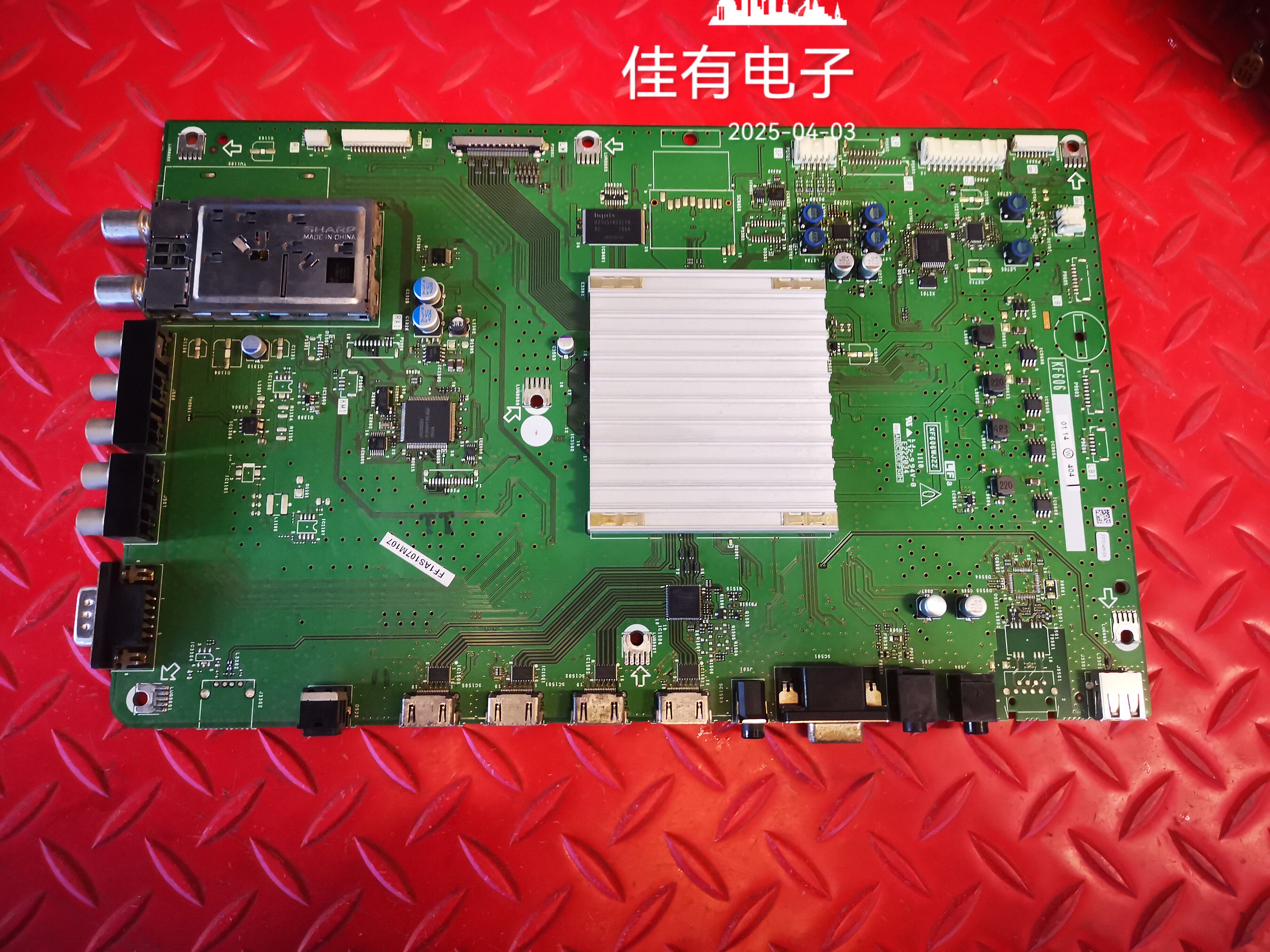 夏普LCD-46FF1A 主板KF606 XF606WJZZ屏LK460D3LWARX