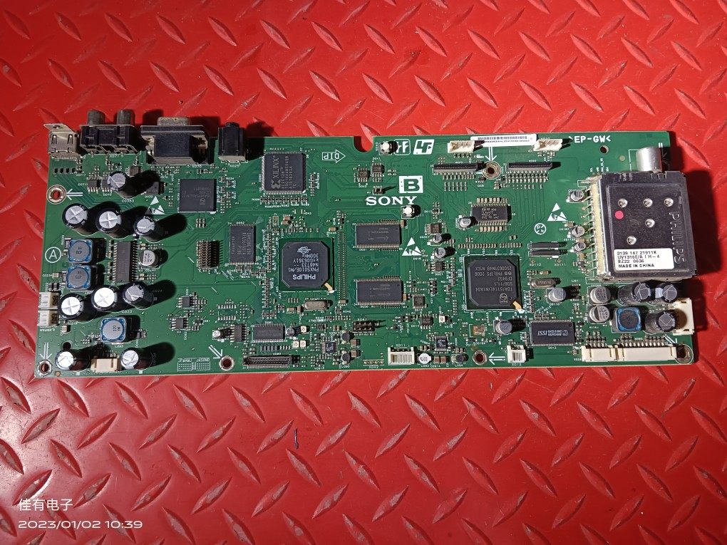 索尼 KLV-32T200A原装主板ET0NET866 PC000119G 屏V320B1-L01