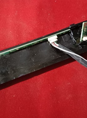 海信70V1F-S 70E3F接收板 按键板RSAG7.820.10486/7.820.10647