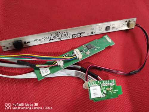 原装海信LED55XT39G3D触摸板RSAG7.820.4190接收板RSAG7.820.4148