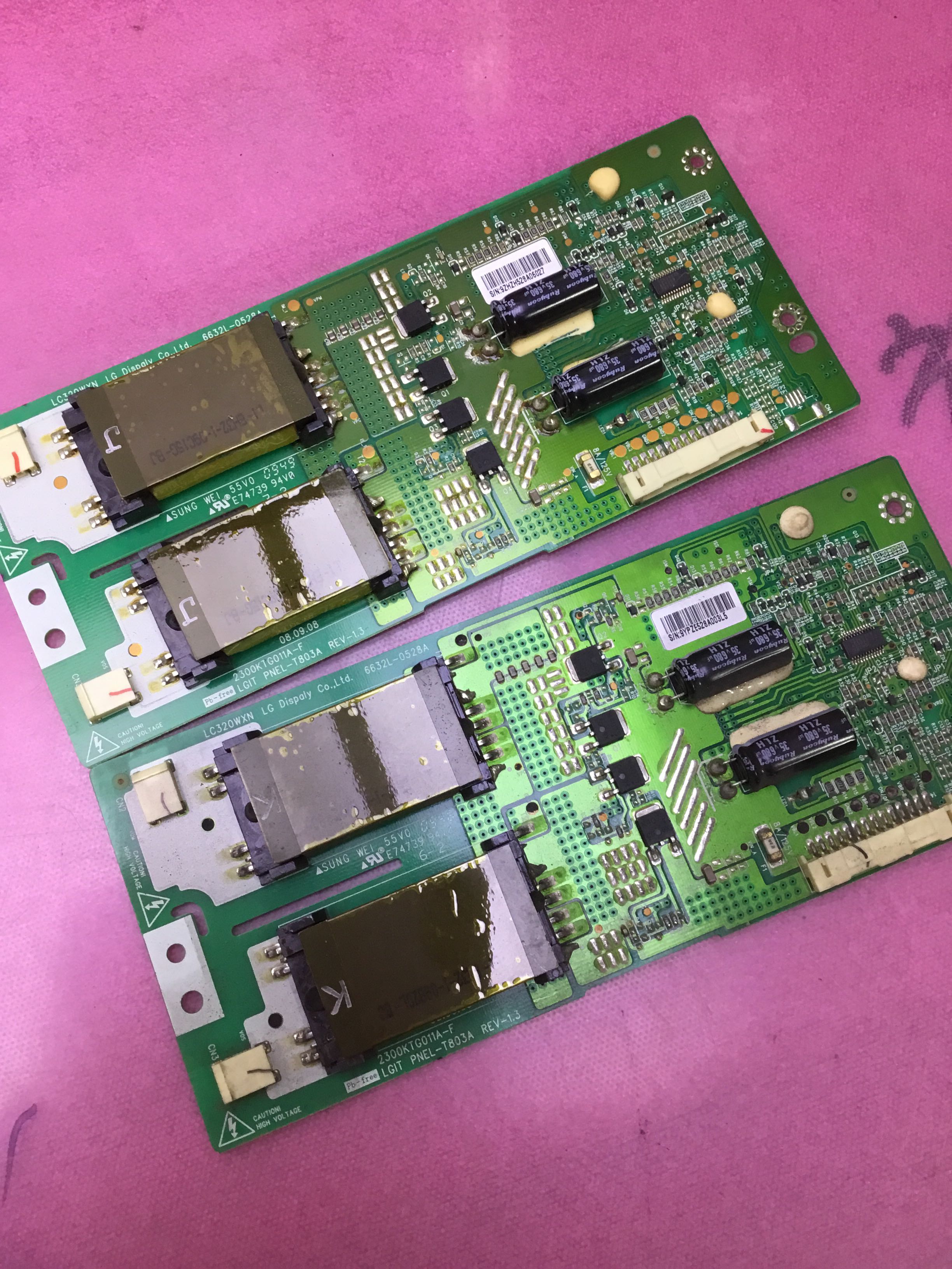 原装 LG 32LH20RC-TA创维32L03RM高压背光板6632L-0528A LC320WXN