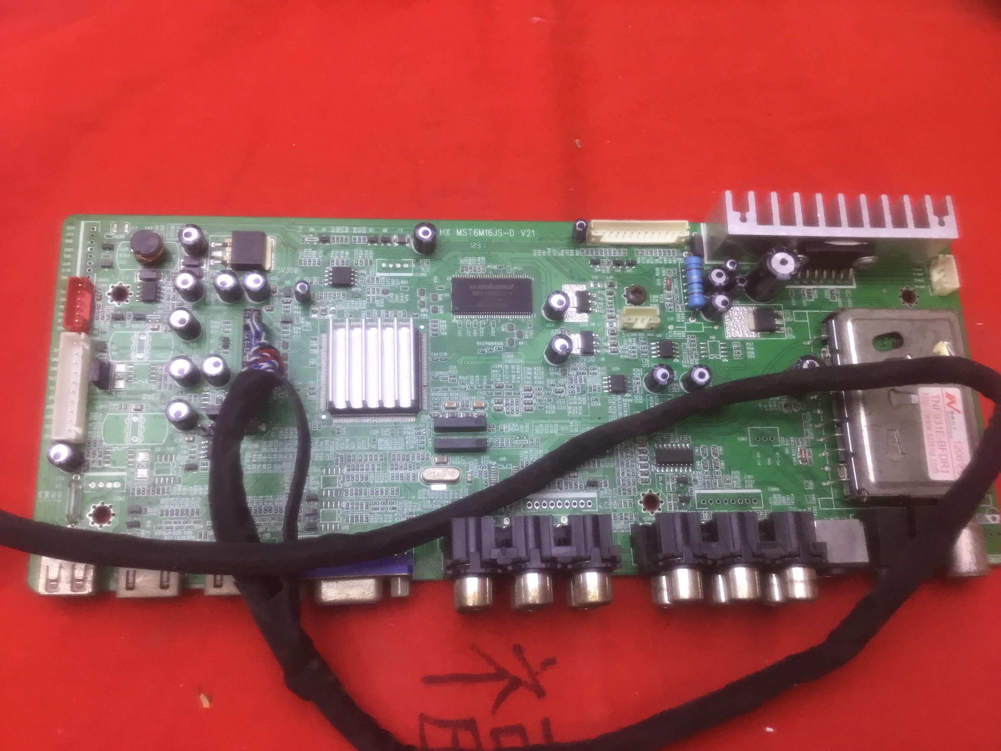 原装HXMST6M16JS-DV21万能电视驱动板配屏LTA400WT-L01